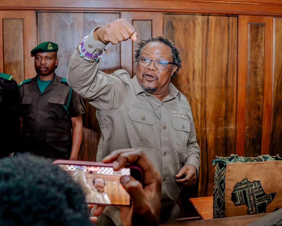 AT THE CROSSROADS OF TREASON LISSU FACES THE NEXT CHAPTER